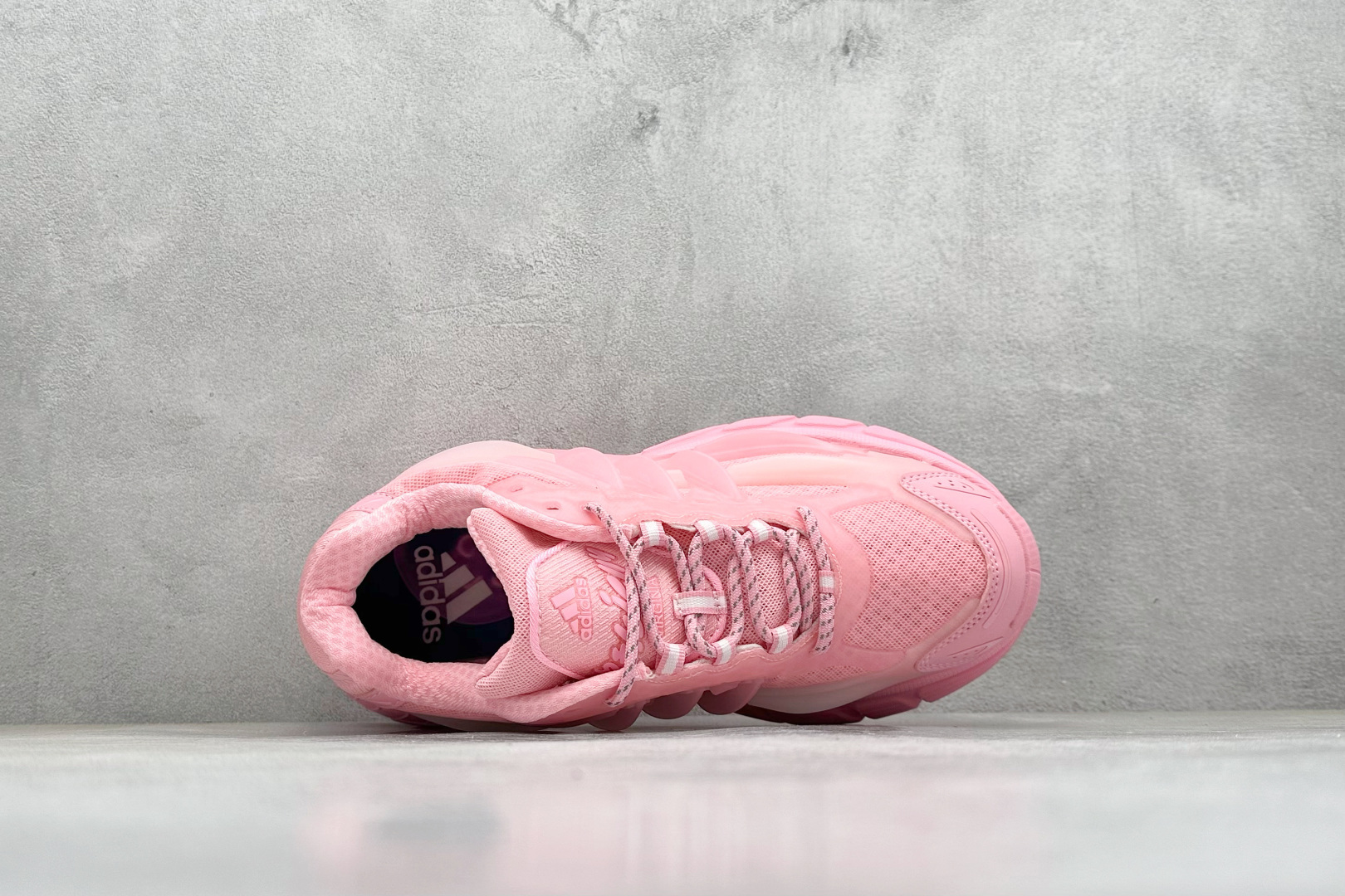 300 Adidas Originals Adistar Jellyfish 阿迪复古舒适防滑减震运动鞋 JP9274