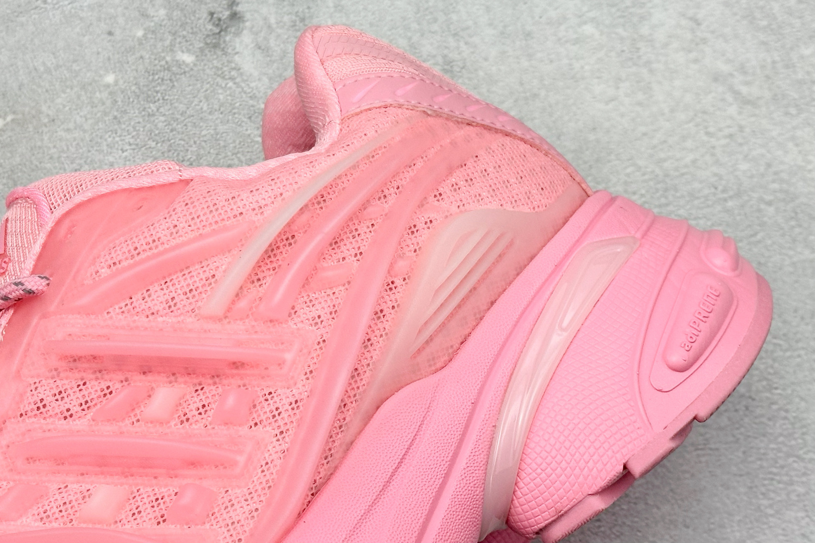 300 Adidas Originals Adistar Jellyfish 阿迪复古舒适防滑减震运动鞋 JP9274