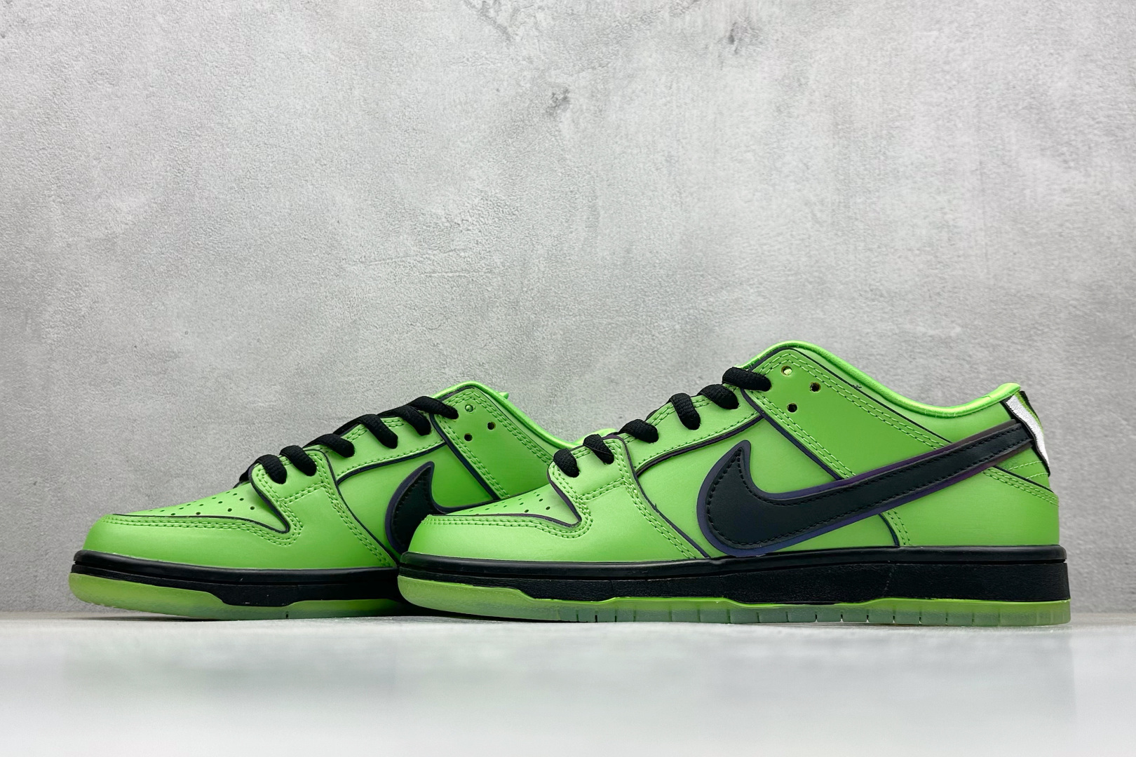 220 史诗级Nike SB Dunk Low x The Powerpuff Girls 天小女警联名 绿色毛毛 FZ8319-300