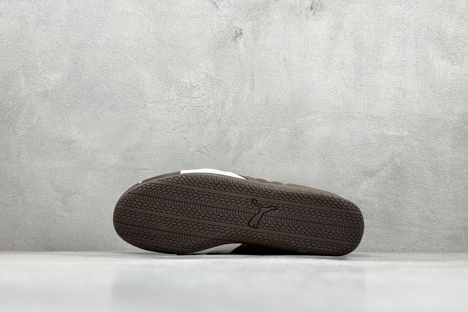 CS版Puma Speedcet 彪马低帮复古运动休闲赛车跑鞋 403903-01 CS版Puma Speedcet 彪马低帮复古运动休闲赛车跑鞋 403903-01