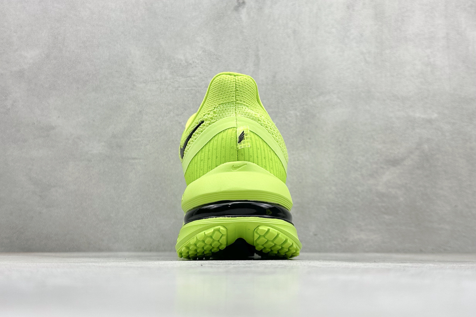 250 YH版Nike Air Zoom Pegasus Premium 耐克网面全掌气垫缓震跑鞋 HQ2592-700