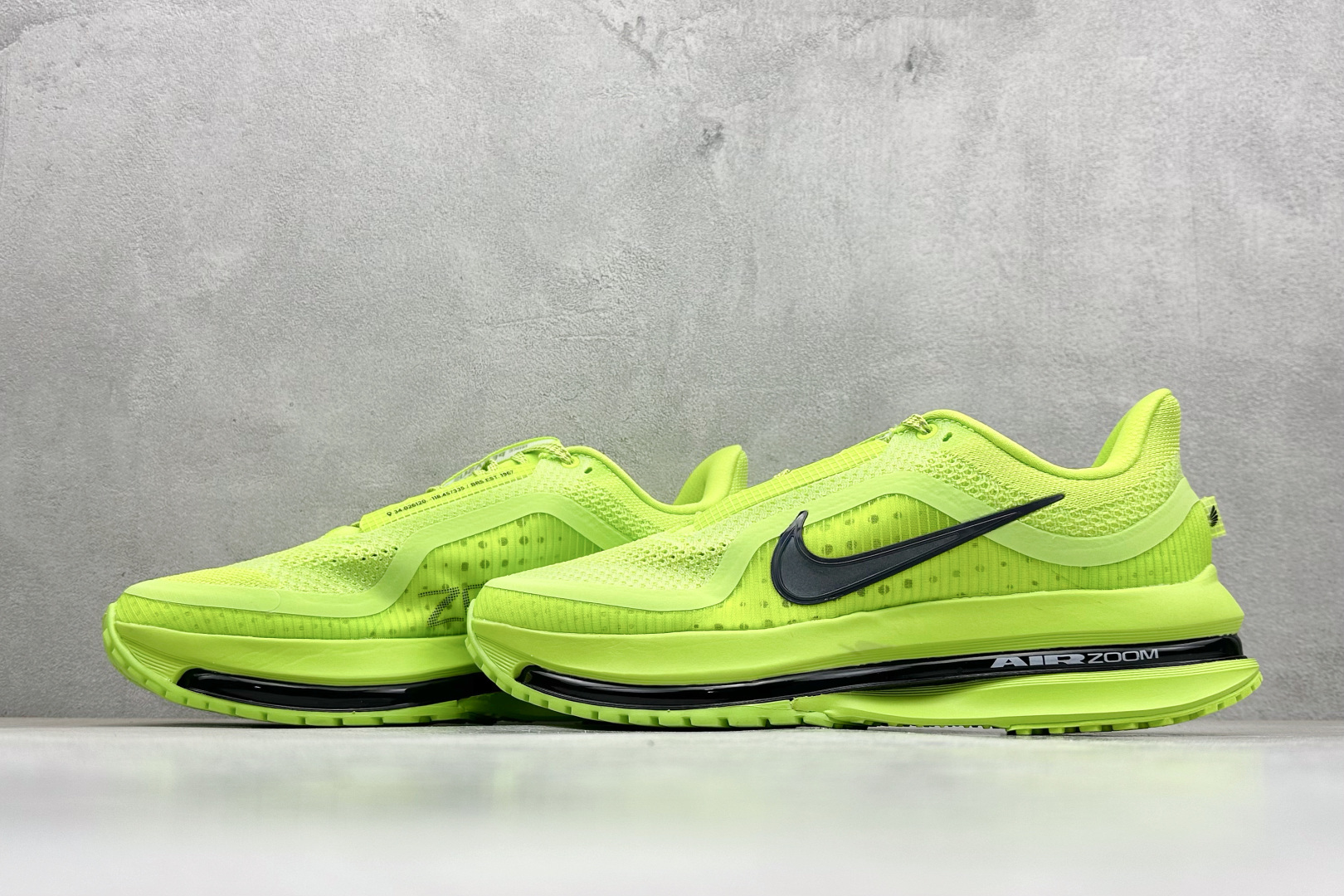 250 YH版Nike Air Zoom Pegasus Premium 耐克网面全掌气垫缓震跑鞋 HQ2592-700