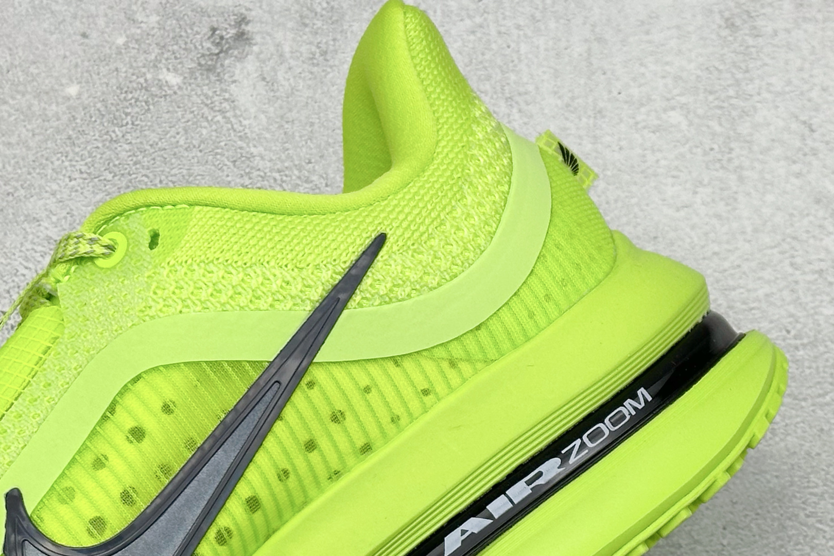 250 YH版Nike Air Zoom Pegasus Premium 耐克网面全掌气垫缓震跑鞋 HQ2592-700