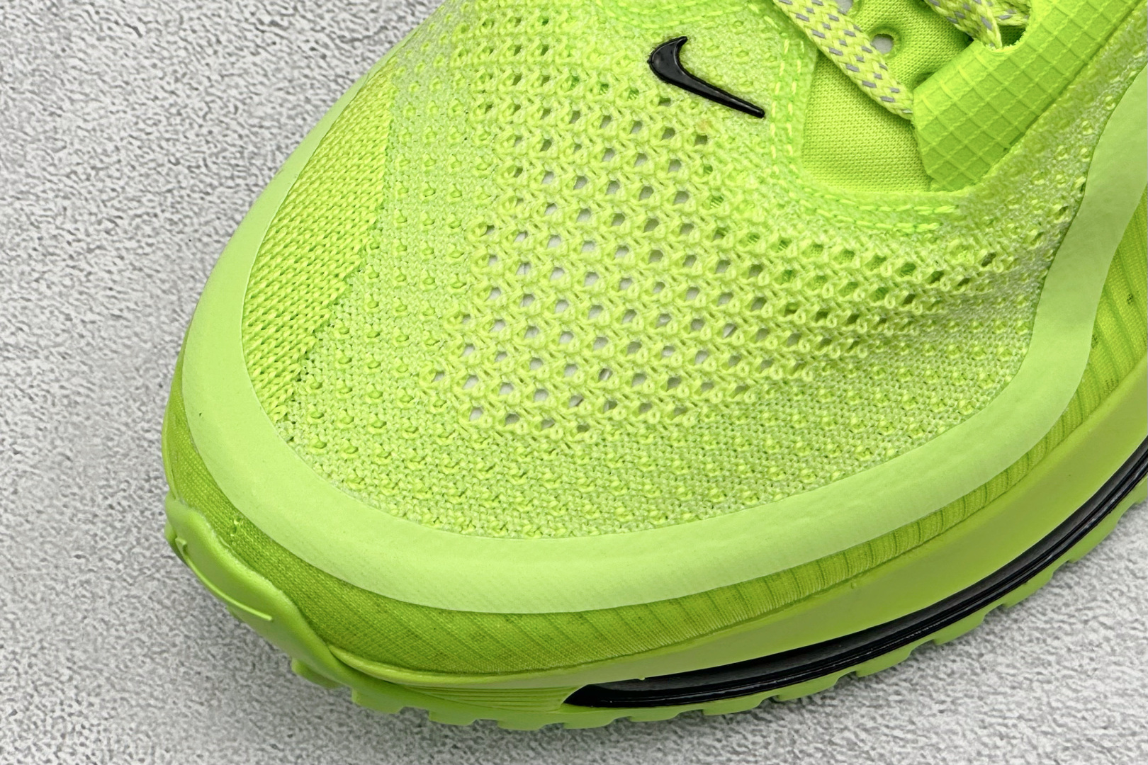 250 YH版Nike Air Zoom Pegasus Premium 耐克网面全掌气垫缓震跑鞋 HQ2592-700