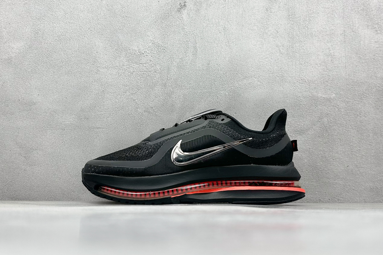 最新配色集合
YH版NK Air Zoom Pegasus Premium 耐克网面全掌气垫缓震跑鞋