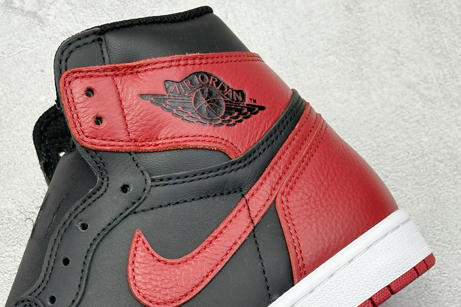 260 新F版AIR Jordan 1 RETRO HIGH 高帮 黑红禁穿 555088-001