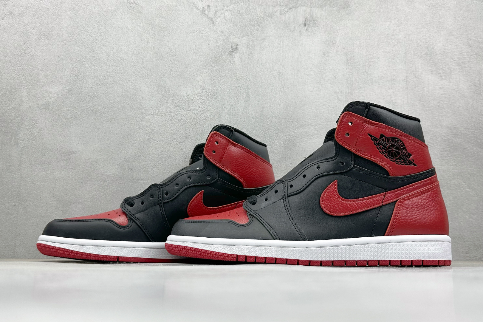 260 新F版AIR Jordan 1 RETRO HIGH 高帮 黑红禁穿 555088-001