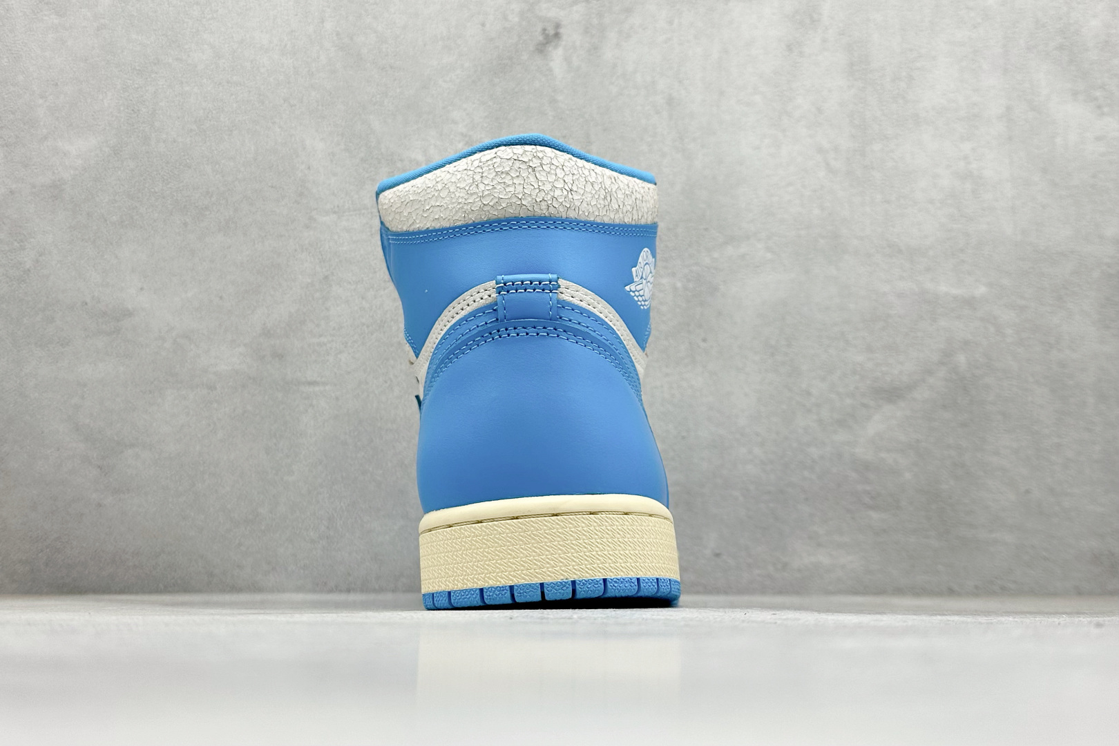 260 新F版AIR Jordan 1 RETRO HIGH 高帮 裂纹白蓝 DZ5485-402