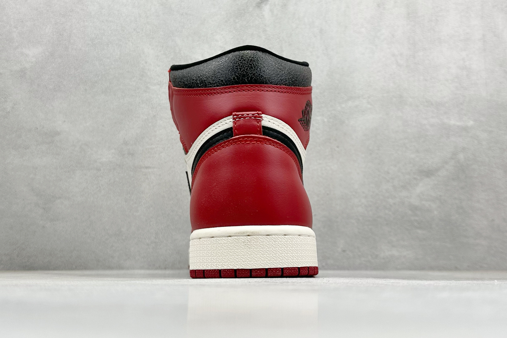 260 新F版AIR Jordan 1 RETRO HIGH 高帮 芝加哥做旧 DZ5485-612