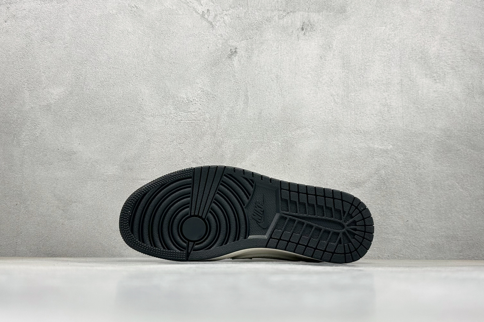 280 Travis Scott x Fragment Design x Air Jordan 1 Low SP AJ1 乔1联名 米黑线小红勾 低帮文化休闲板鞋 HH7518-089