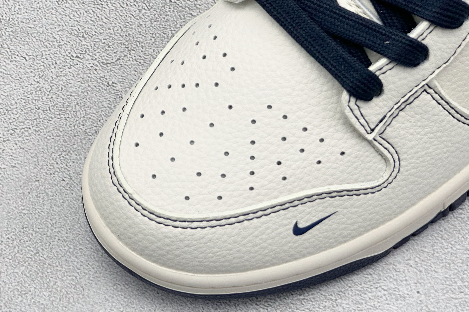 280 Nike SB Dunk Low“ Supreme联名——午夜蓝” 周年高端定制 低帮休闲板鞋 SM6668-116