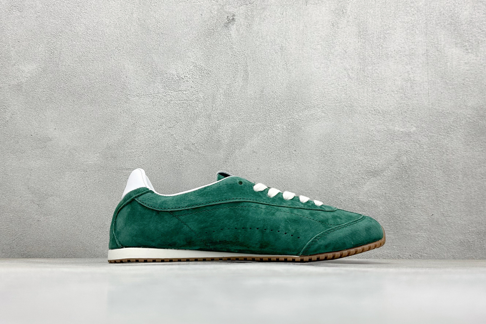 K版Alo Yoga Sunset Sneaker 徳训生活休闲鞋 A0891U-GREEN