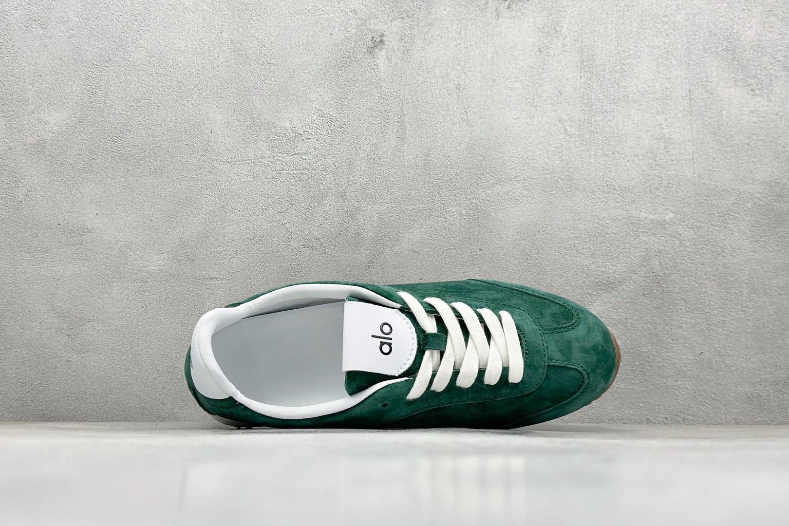 K版Alo Yoga Sunset Sneaker 徳训生活休闲鞋 A0891U-GREEN