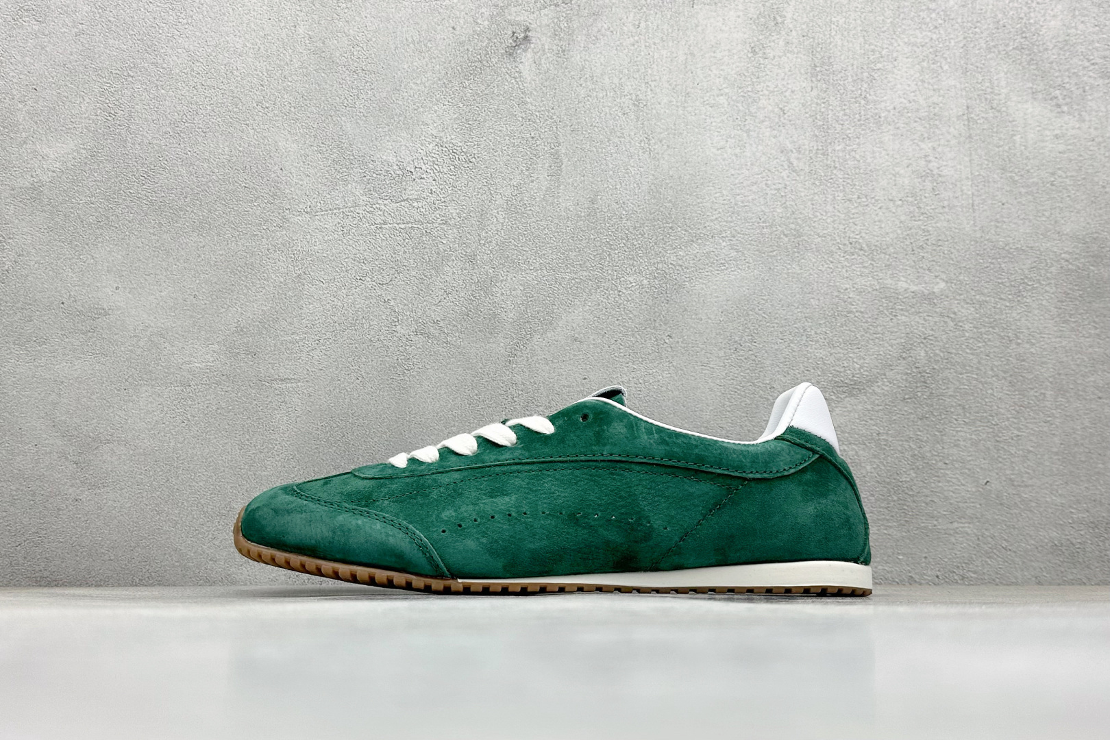 K版Alo Yoga Sunset Sneaker 徳训生活休闲鞋 A0891U-GREEN