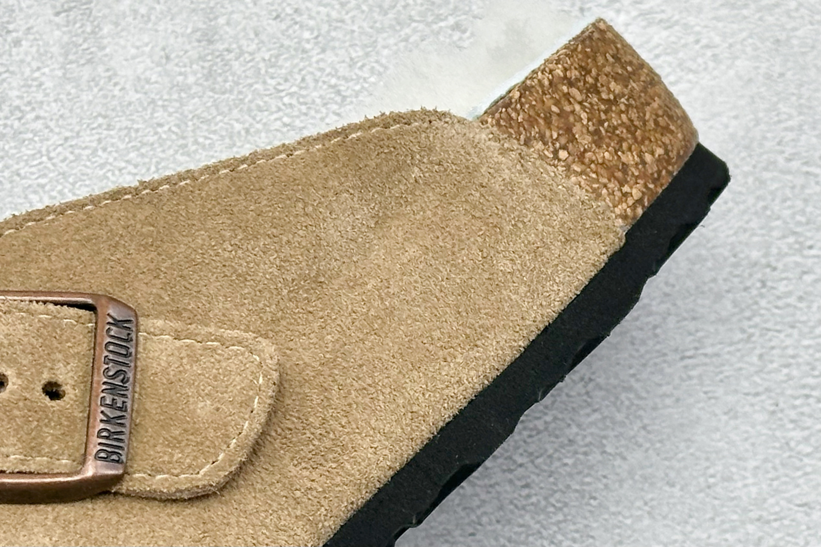 220 BK版Birkenstock 博肯包头半拖毛绒系列 棕色毛里 0129423