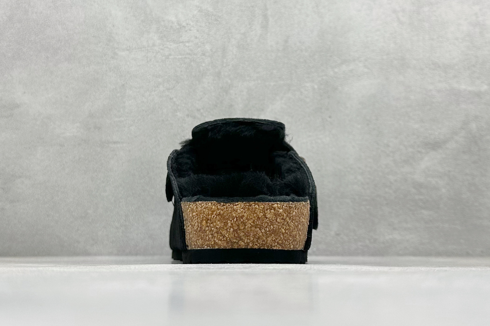 220 BK版Birkenstock 博肯包头半拖毛绒系列 黑色反绒毛里 0129423