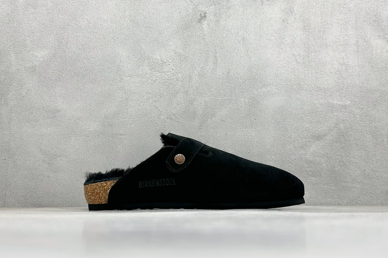 220 BK版Birkenstock 博肯包头半拖毛绒系列 黑色反绒毛里 0129423