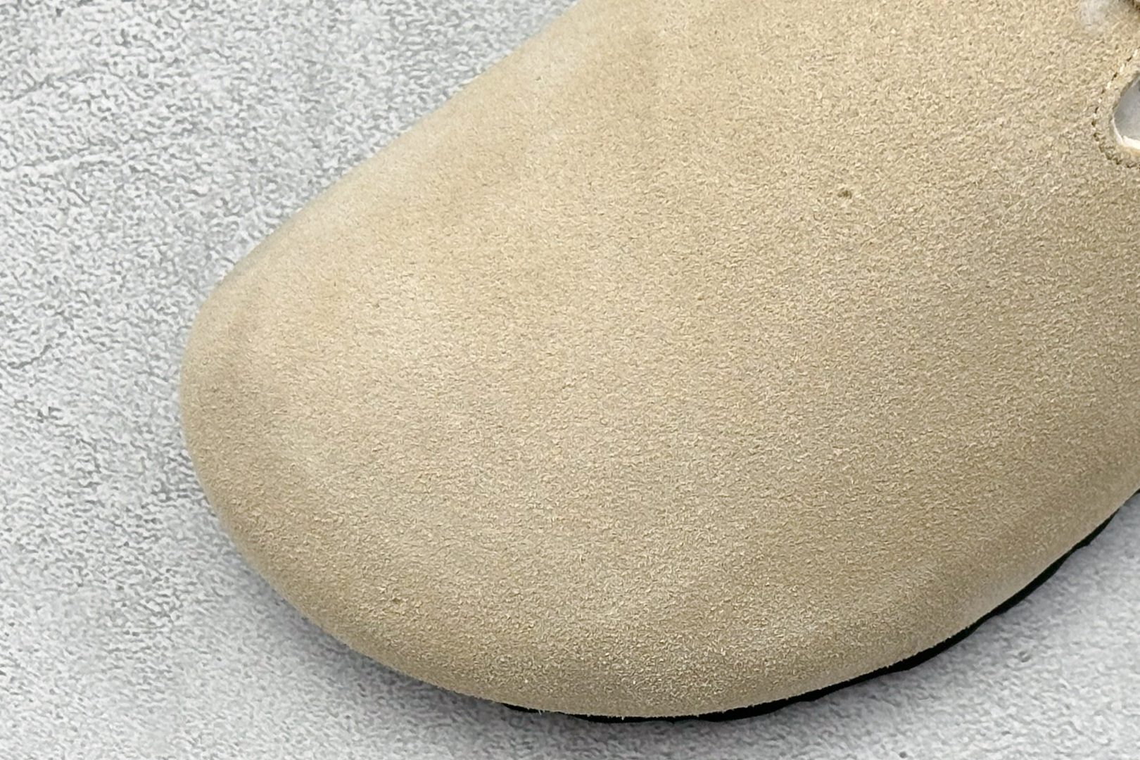 220 BK版Birkenstock 博肯包头半拖毛绒系列 栗色反绒毛里 0129423