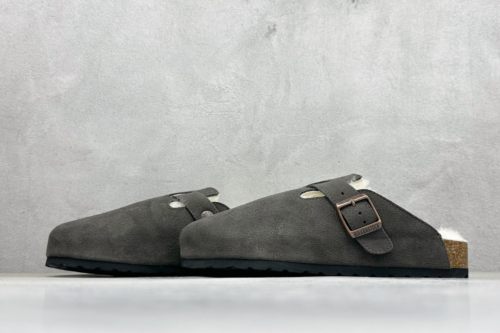 220 BK版Birkenstock 博肯包头半拖毛绒系列 灰色毛里 0129423