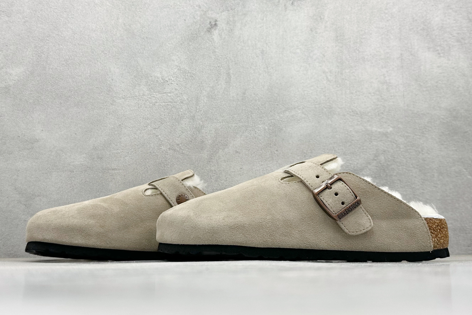 220 BK版Birkenstock 博肯包头半拖毛绒系列 橄榄绿毛里 0129423