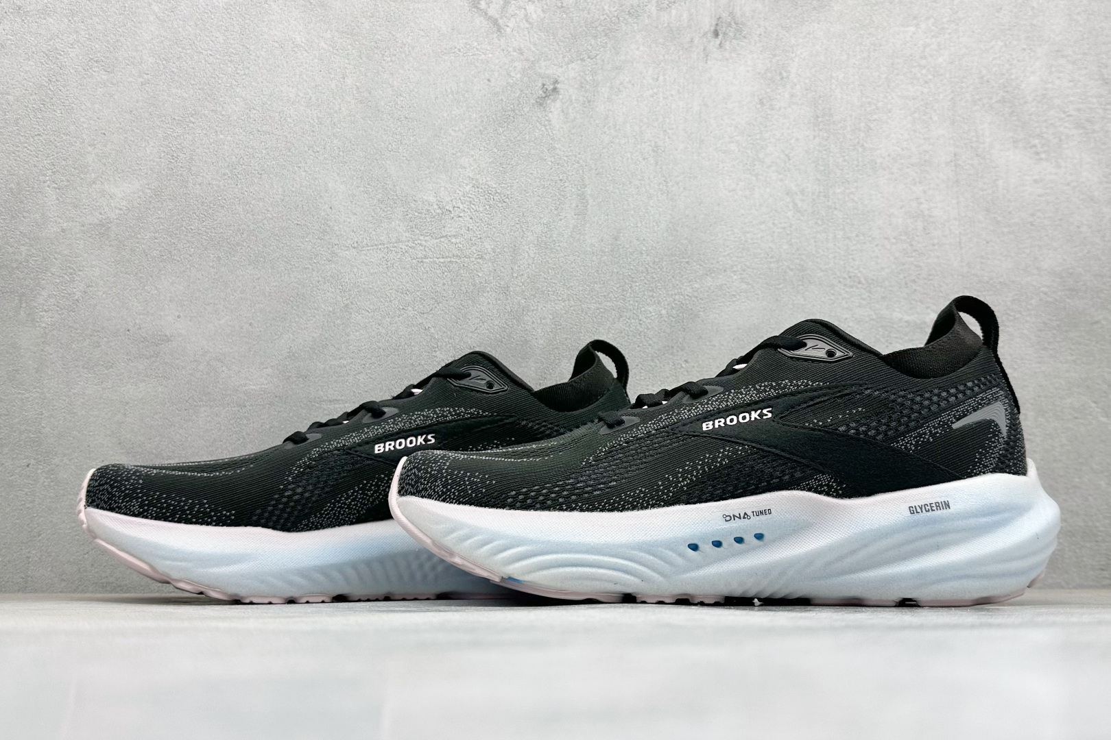 190 Z版Brooks 布鲁克斯 Glycerin 22 超弹轻盈跑步鞋 120434-1B-024