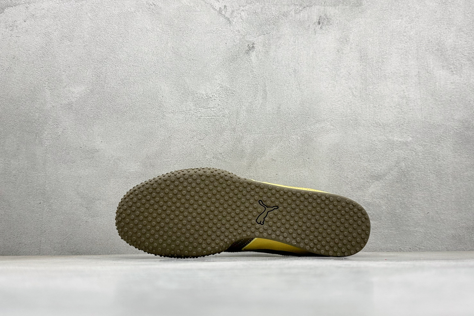 TG版PUMA Bella V2 Leather彪马 舒适 低帮生活休闲德训薄底鞋 404709-04