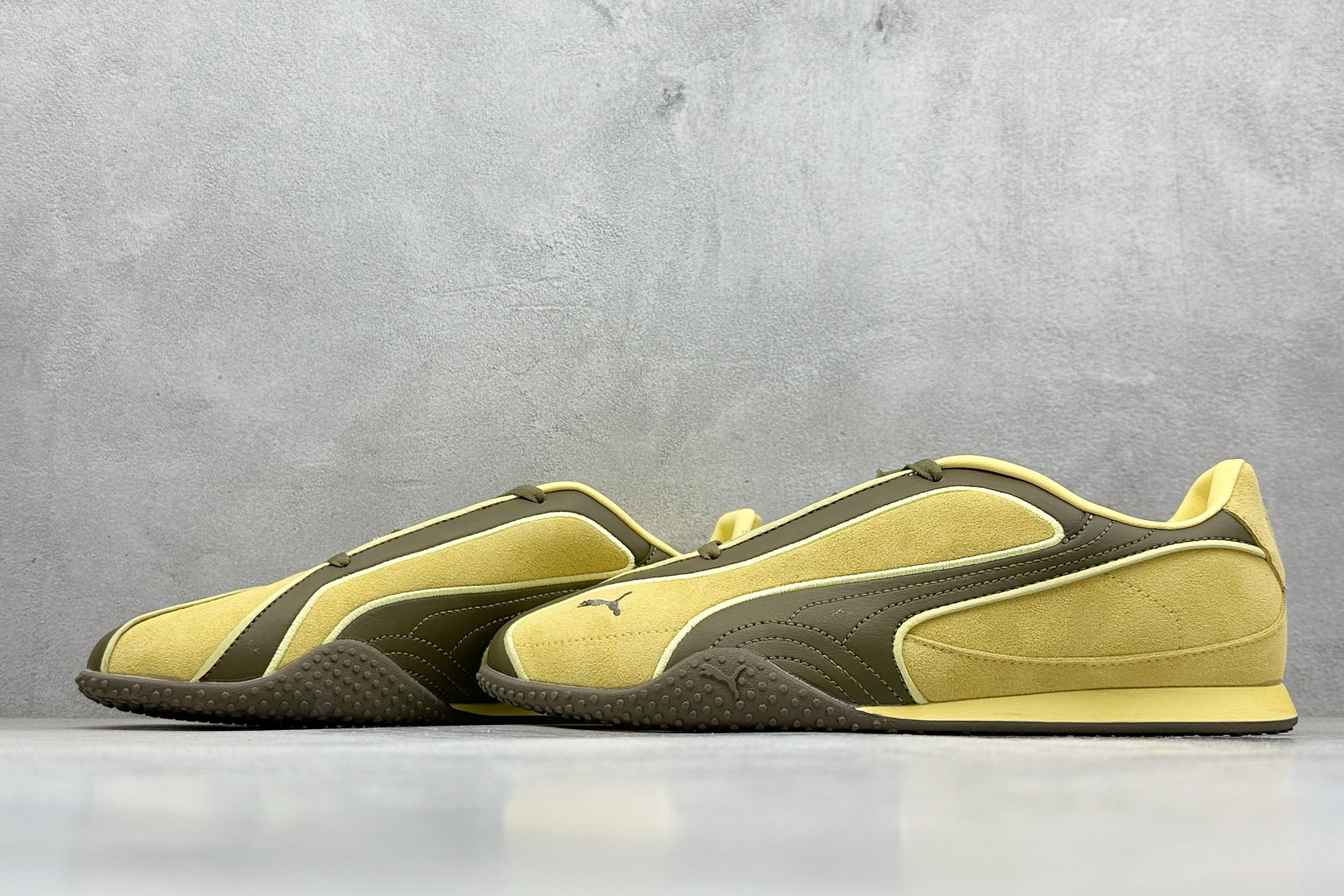 TG版PUMA Bella V2 Leather彪马 舒适 低帮生活休闲德训薄底鞋 404709-04