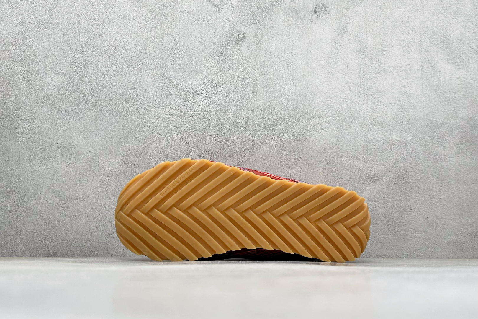 300 S版BOTTEGA VENETA Orbit Runner BV葆蝶家时尚休闲王一博同款老爹鞋运动鞋-Chinese UA Cheap High Quatity Brand Clothes Bags handbags Sneakers wholesale wholesaler seller from China Factory suppliers Fashion Clothing Shoes best Quality Beautiful Price 300 S版BOTTEGA VENETA Orbit Runner BV葆蝶家时尚休闲王一博同款老爹鞋运动鞋