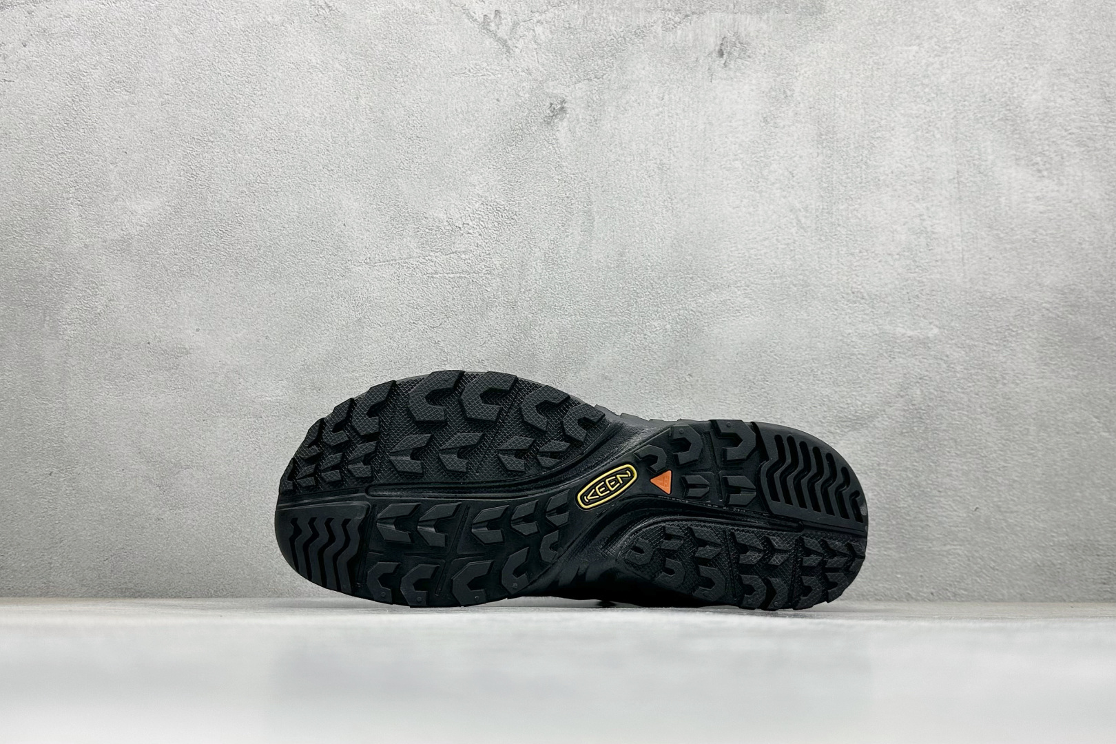 200 GX版KEEN科恩 NXIS EVO WP 户外运动低帮防水透气徒步鞋 黑色 1027797