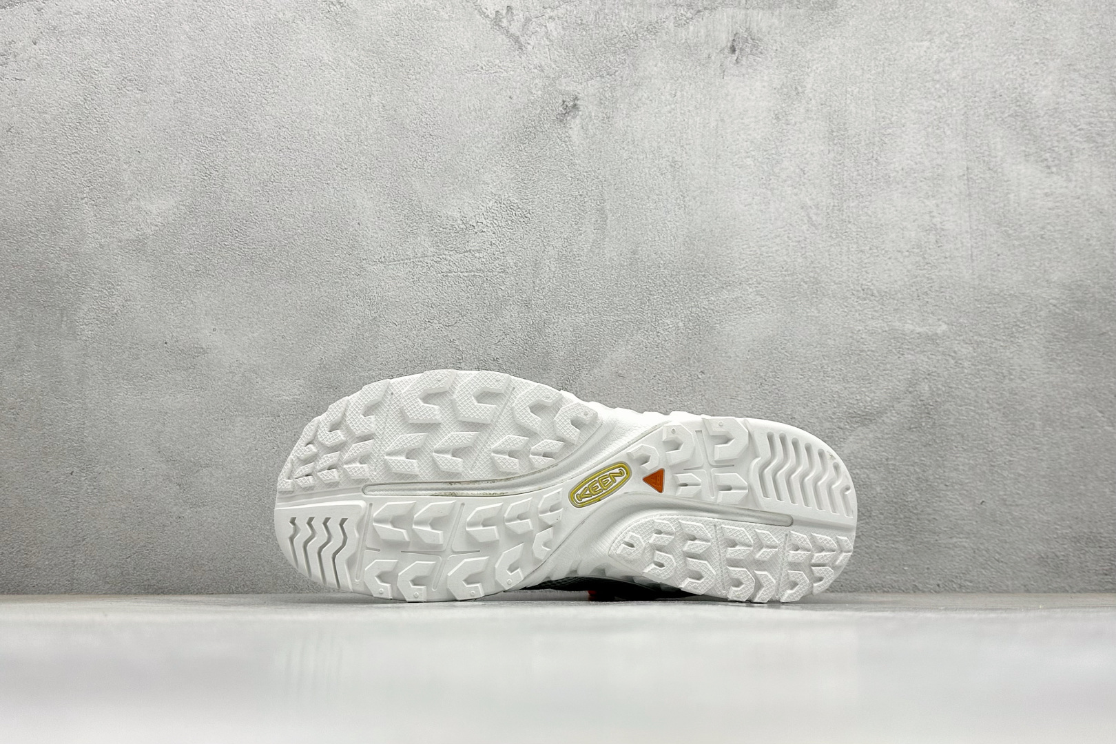 200 GX版KEEN科恩 NXIS EVO WP 户外运动低帮防水透气徒步鞋 白色 1030062