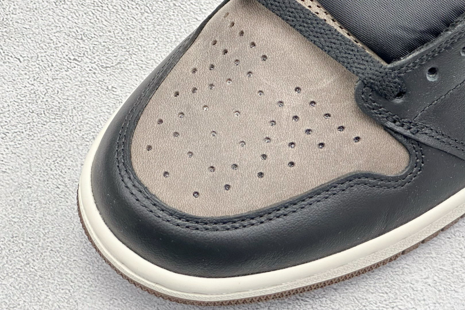 🌹 终端放店新F版AIR Jordan 1 RETRO HIGH OG 高帮 摩卡原装纸板原楦开发 极致