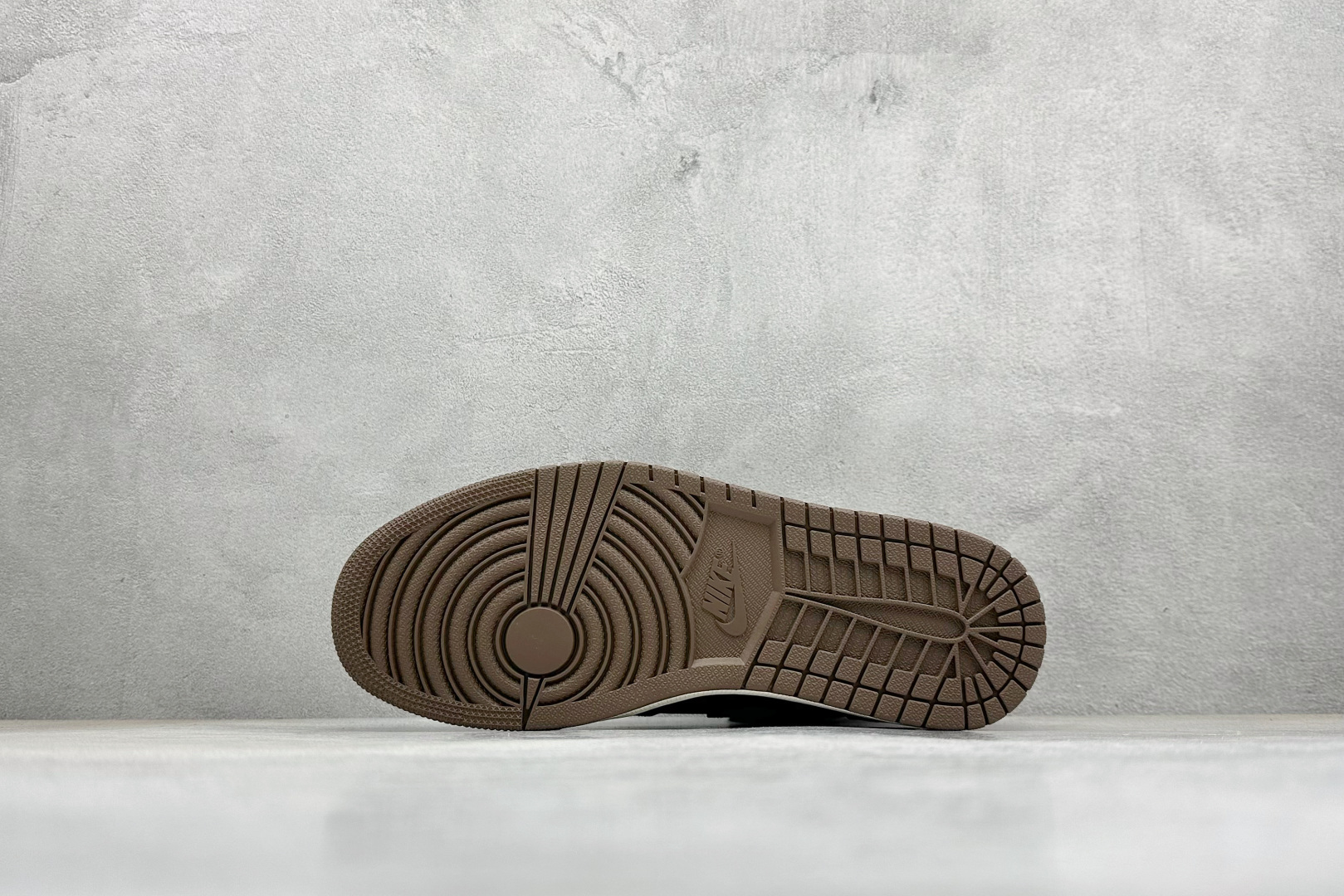 🌹 终端放店新F版AIR Jordan 1 RETRO HIGH OG 高帮 摩卡原装纸板原楦开发 极致