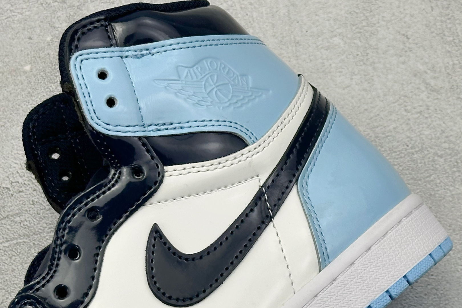 🌹 终端放店新F版AIR Jordan 1 RETRO HIGH OG 高帮 漆皮北卡蓝原装纸板原楦开发