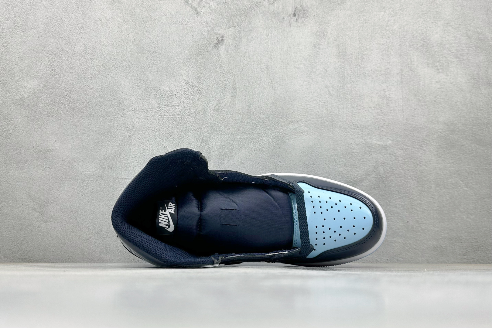 🌹 终端放店新F版AIR Jordan 1 RETRO HIGH OG 高帮 漆皮北卡蓝原装纸板原楦开发