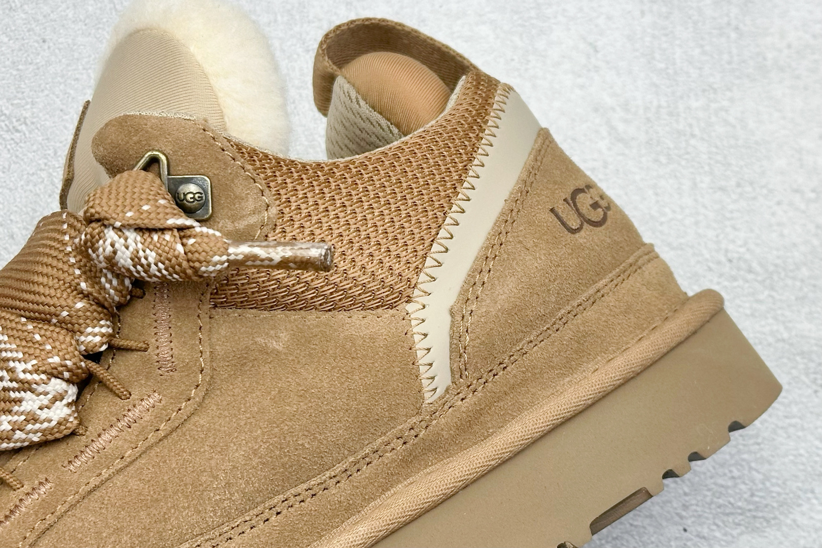 280 UGG 梅尔款 鞋面设计再生弹道帆布网纱采用优质翻毛皮鞋面双色扁平鞋带 1144032