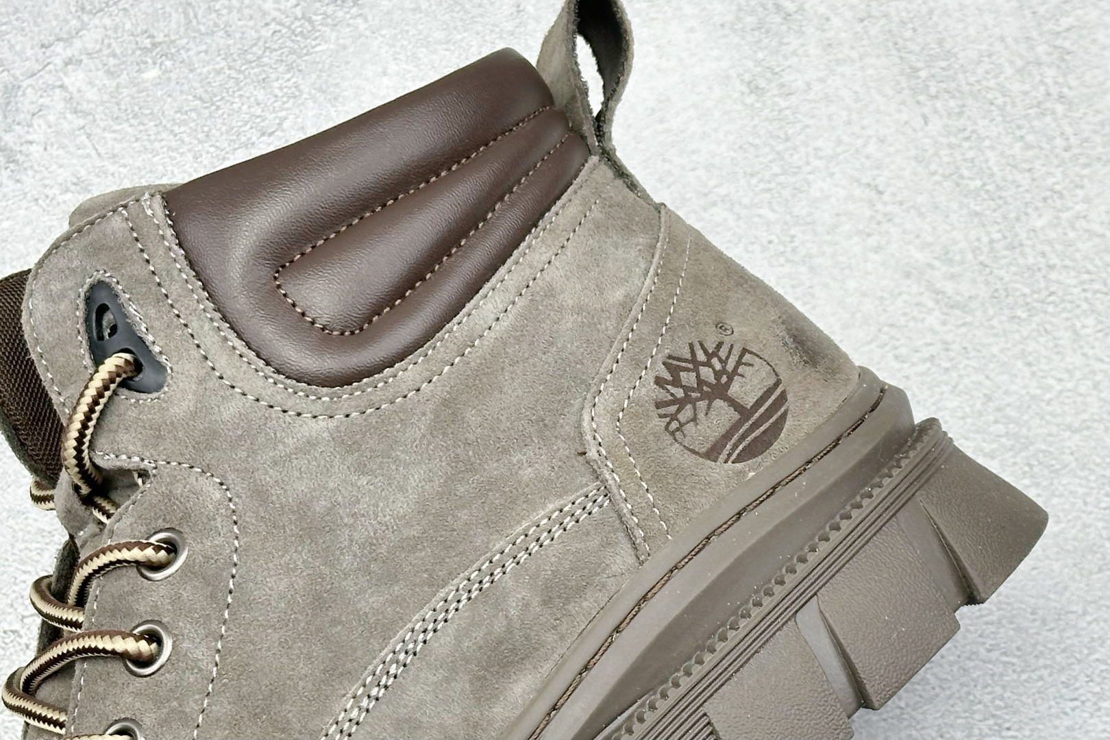 280 Timberland添柏岚/天伯伦户外中帮休闲大黄靴 TB10077