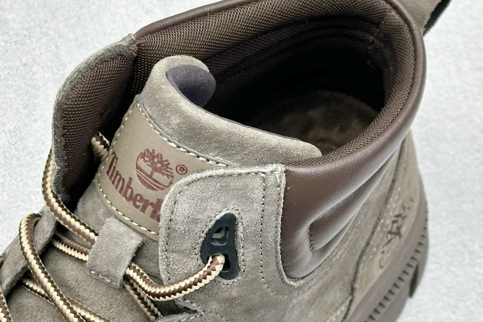 280 Timberland添柏岚/天伯伦户外中帮休闲大黄靴 TB10077