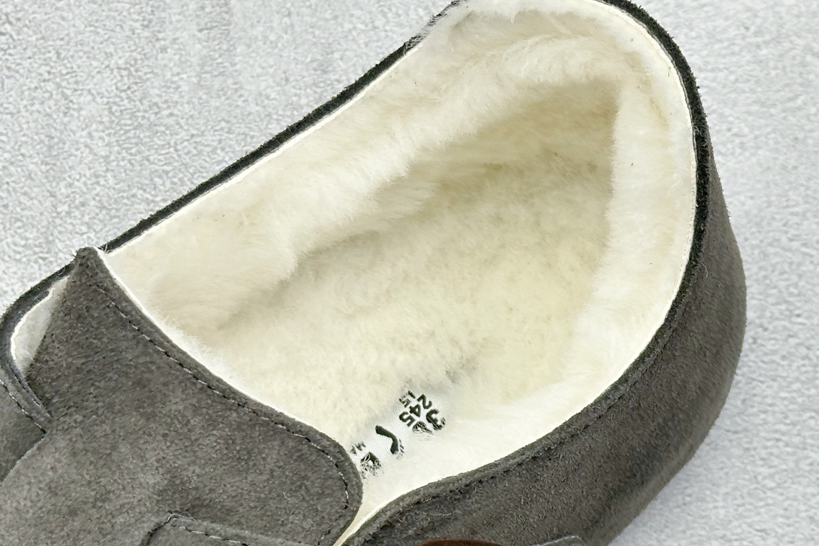 240 BK版Birkenstock 博肯全包加绒系列 深灰毛里 0129431