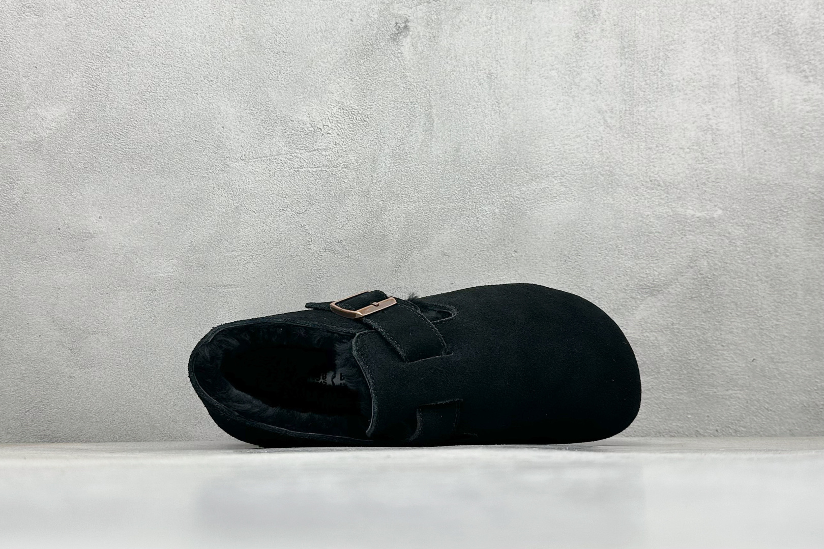 240 BK版Birkenstock 博肯全包加绒系列 黑色反绒毛里 0129431