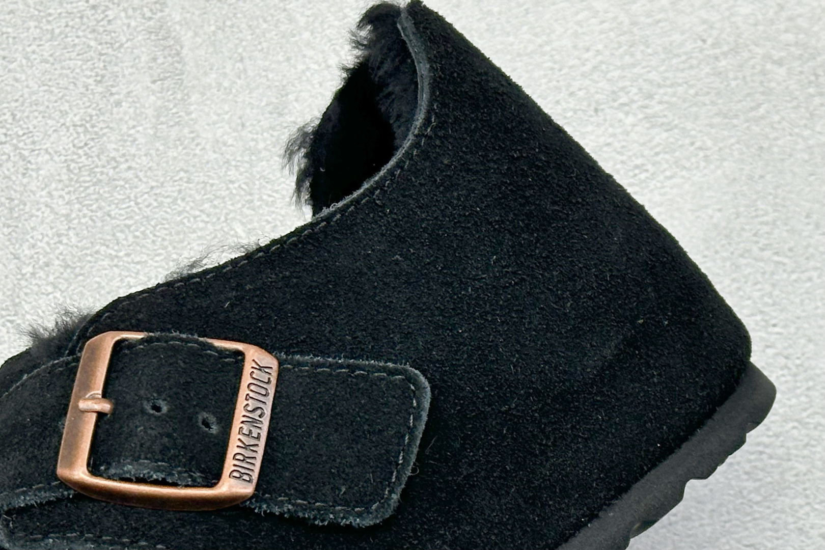 240 BK版Birkenstock 博肯全包加绒系列 黑色反绒毛里 0129431