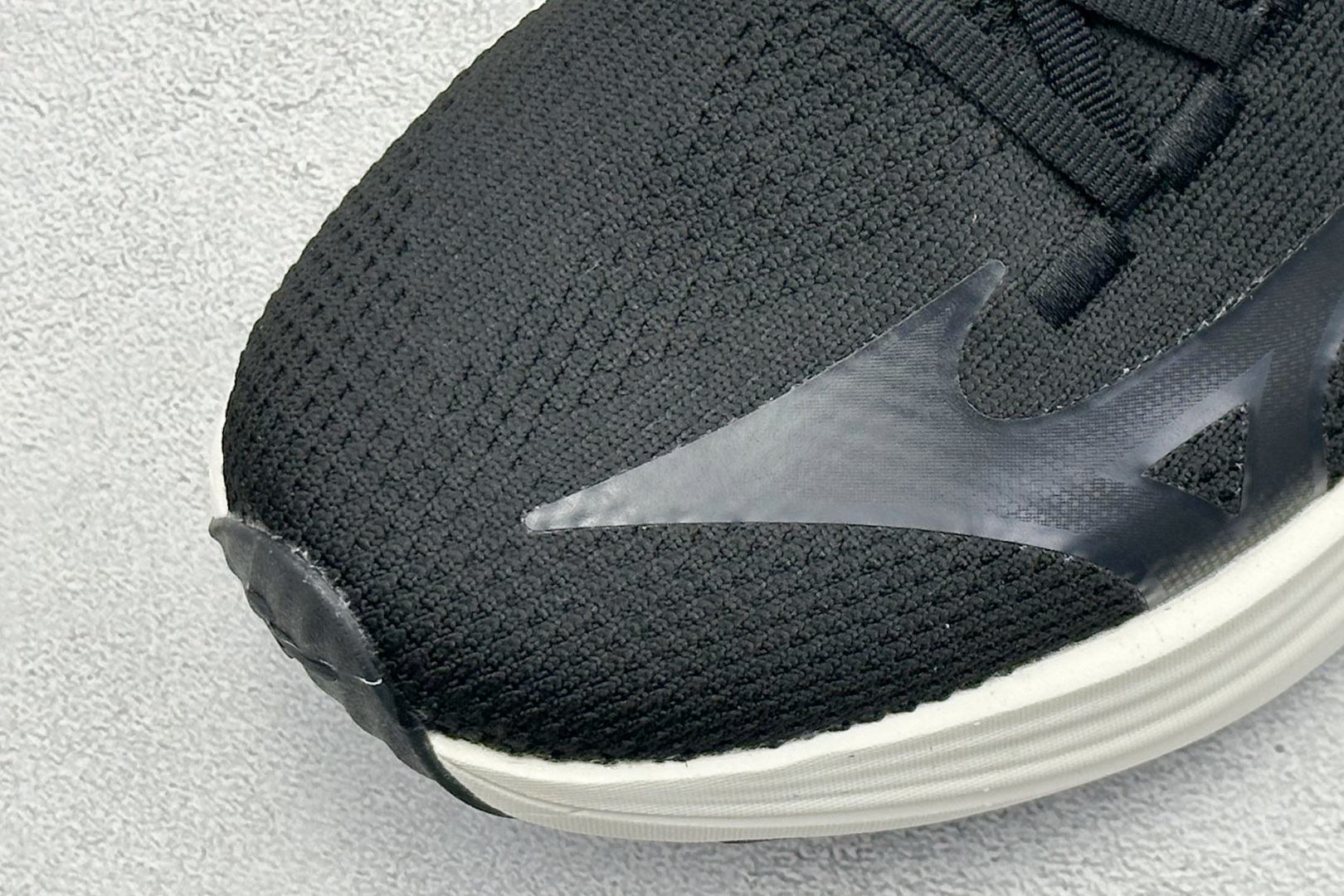 200 Mizuno 美津浓 NEO VISTA 复古时尚休闲舒适运动跑步鞋 J1GC24