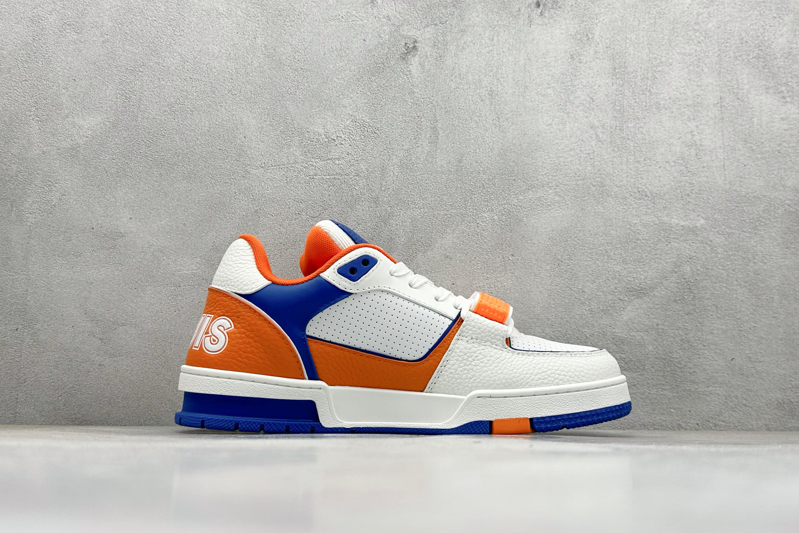 480 Louis Vuitton Trainer lv时装走秀运动鞋