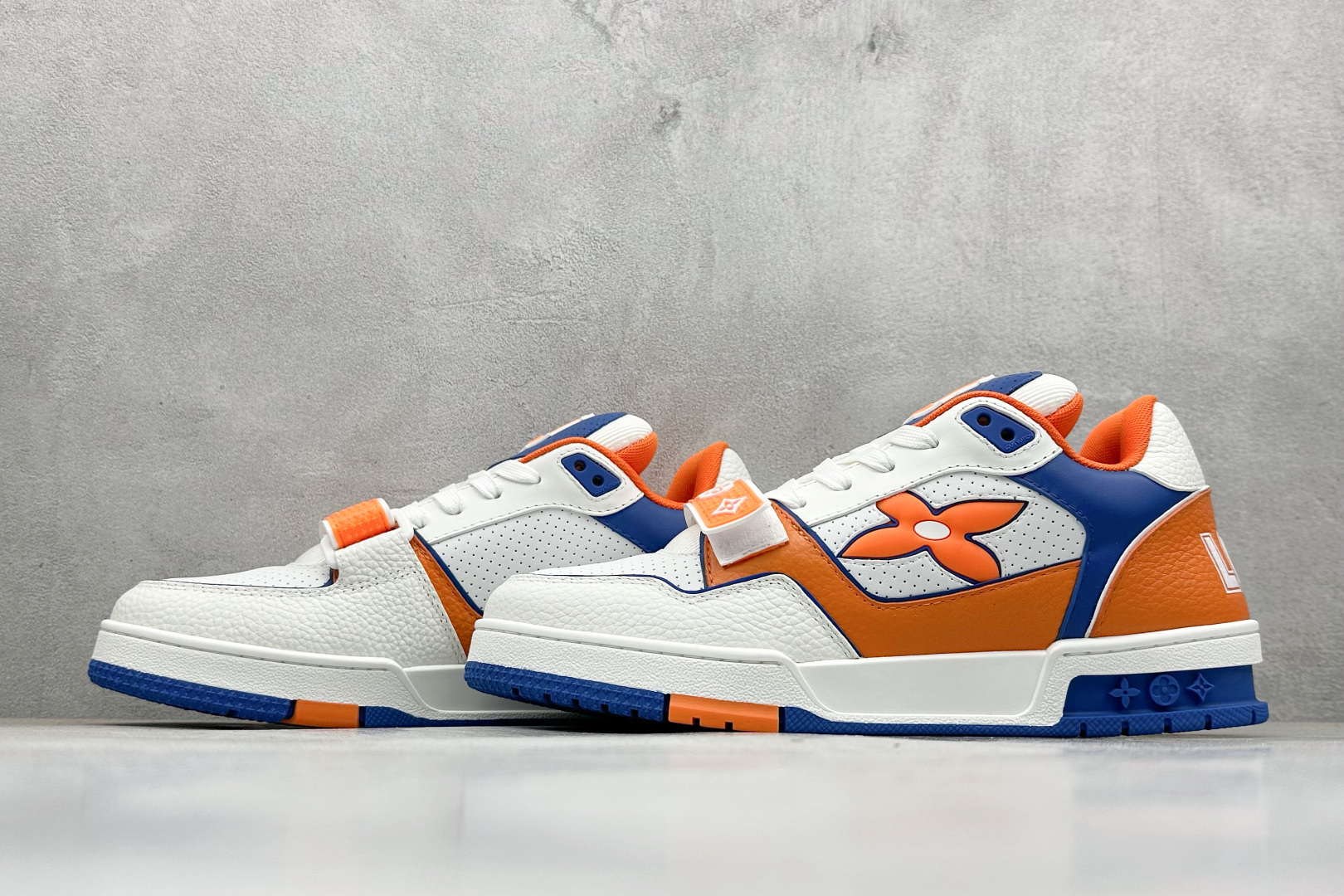 480 Louis Vuitton Trainer lv时装走秀运动鞋