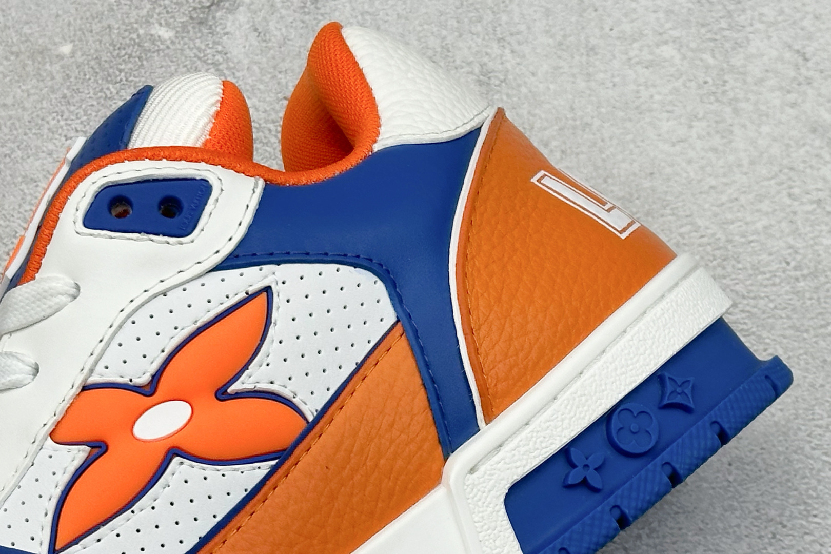 480 Louis Vuitton Trainer lv时装走秀运动鞋