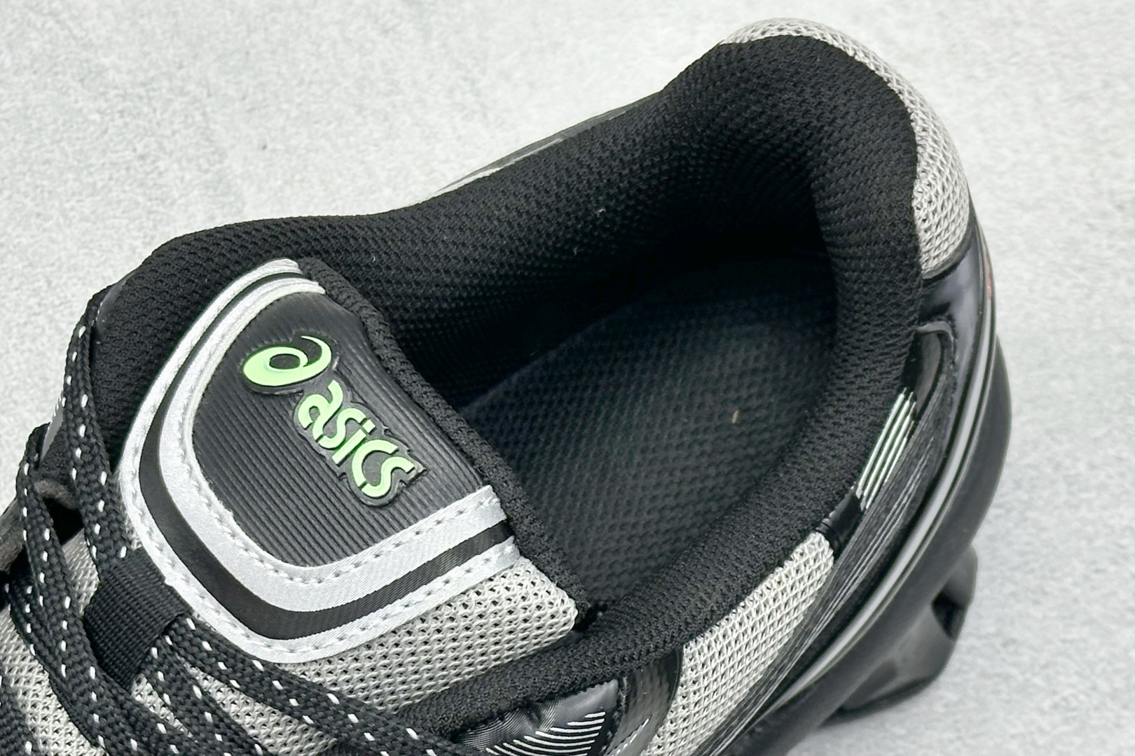 210 Asics Gel-Kinetic Fluent 亚瑟士运动休闲透气专业跑鞋 1203A799-021