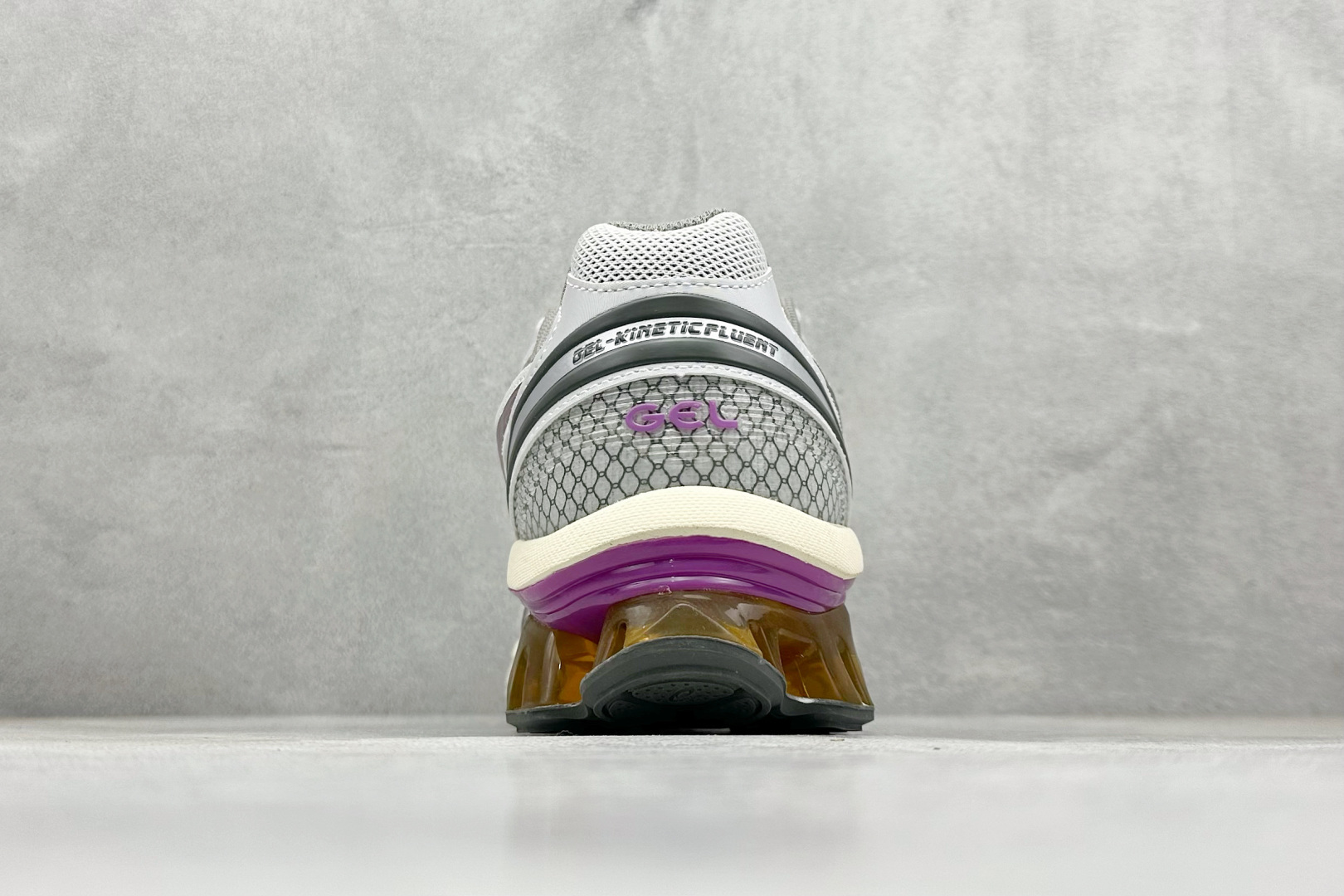 210 Asics Gel-Kinetic Fluent 亚瑟士运动休闲透气专业跑鞋 1203A591-100