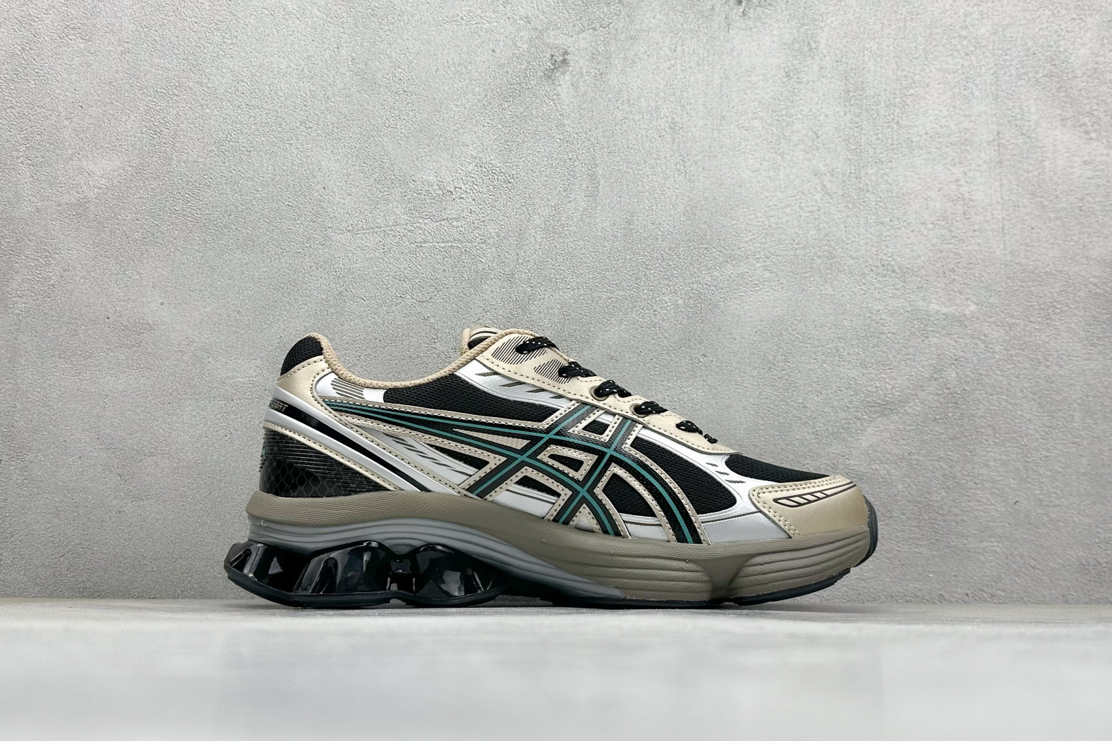 210 Asics Gel-Kinetic Fluent 亚瑟士运动休闲透气专业跑鞋 1203A737-002