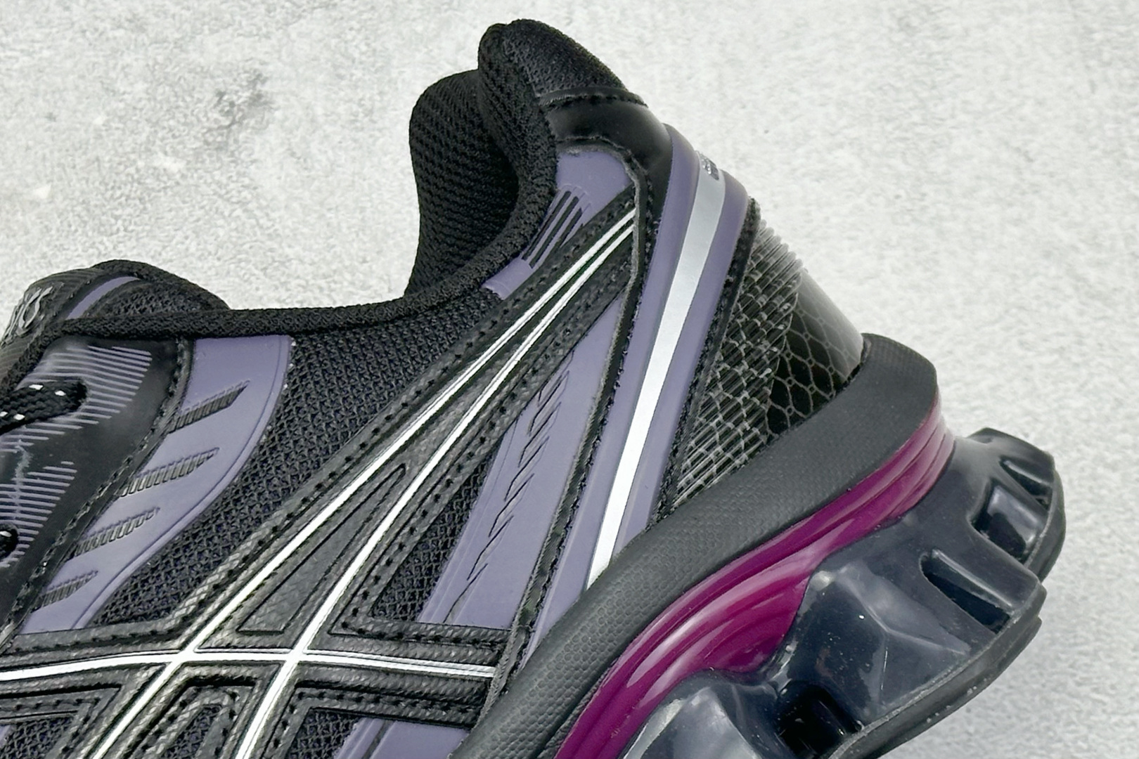 210 Asics Gel-Kinetic Fluent 亚瑟士运动休闲透气专业跑鞋 1203A737-001