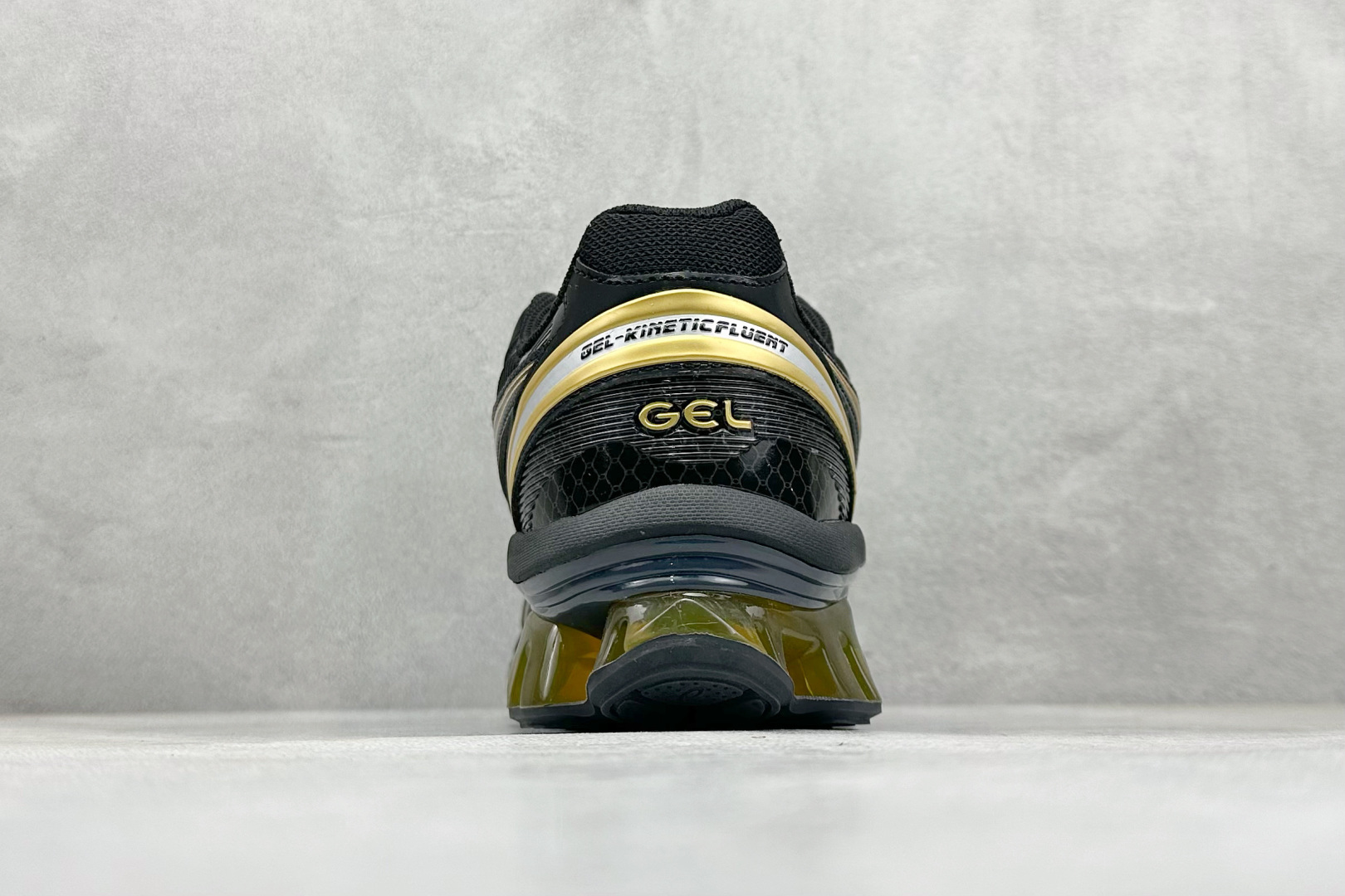 210 Asics Gel-Kinetic Fluent 亚瑟士运动休闲透气专业跑鞋 1203A591-001