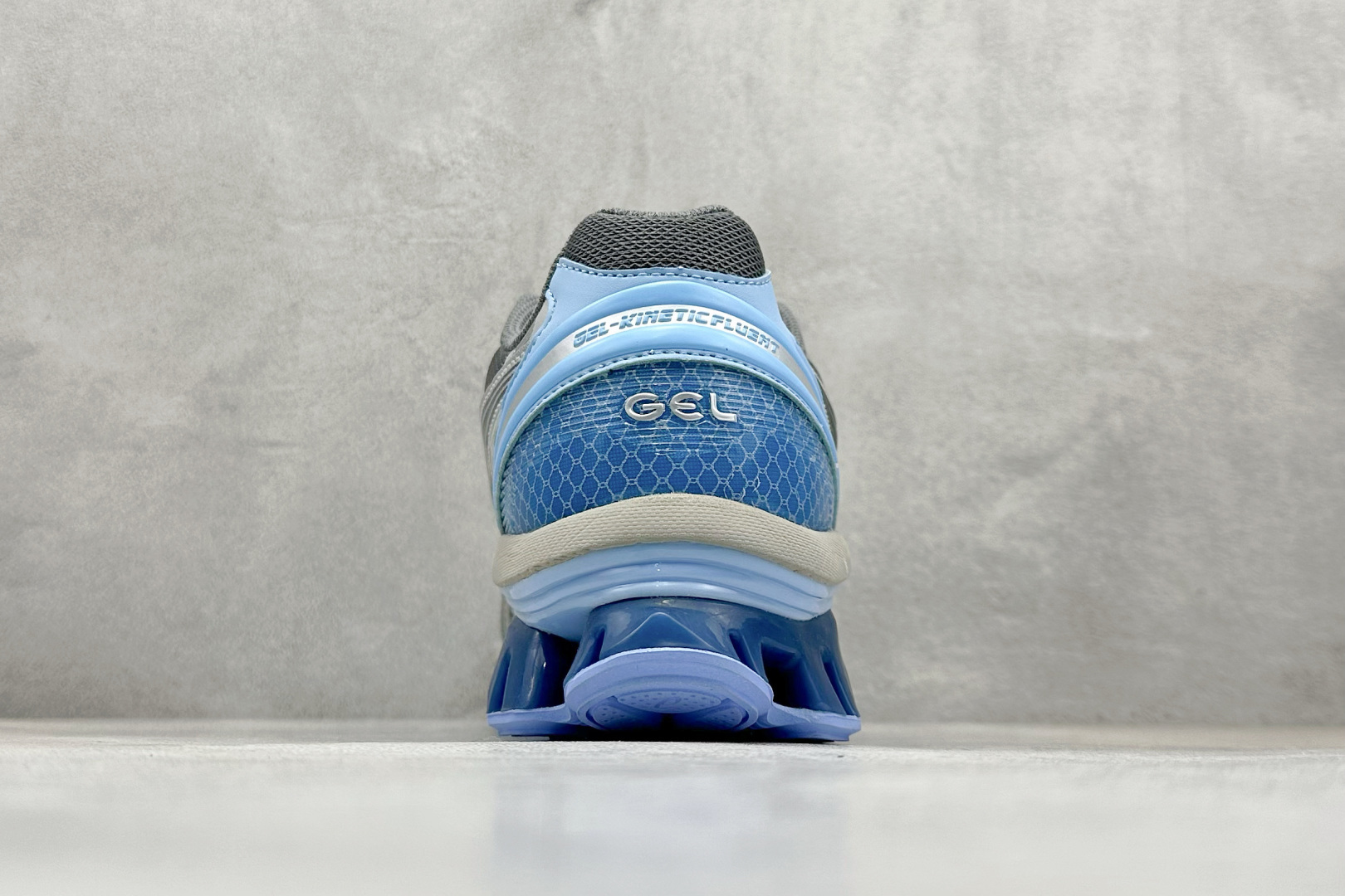210 Asics Gel-Kinetic Fluent 亚瑟士运动休闲透气专业跑鞋 1203A591-025